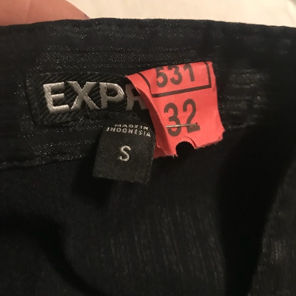 Express short sleeve button down top - Picture 2 of 2